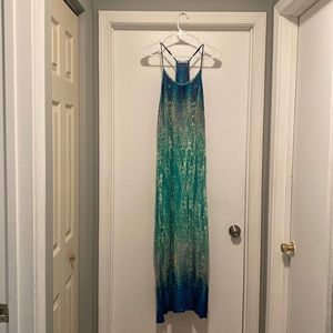 Halter-neck Maxi Dress